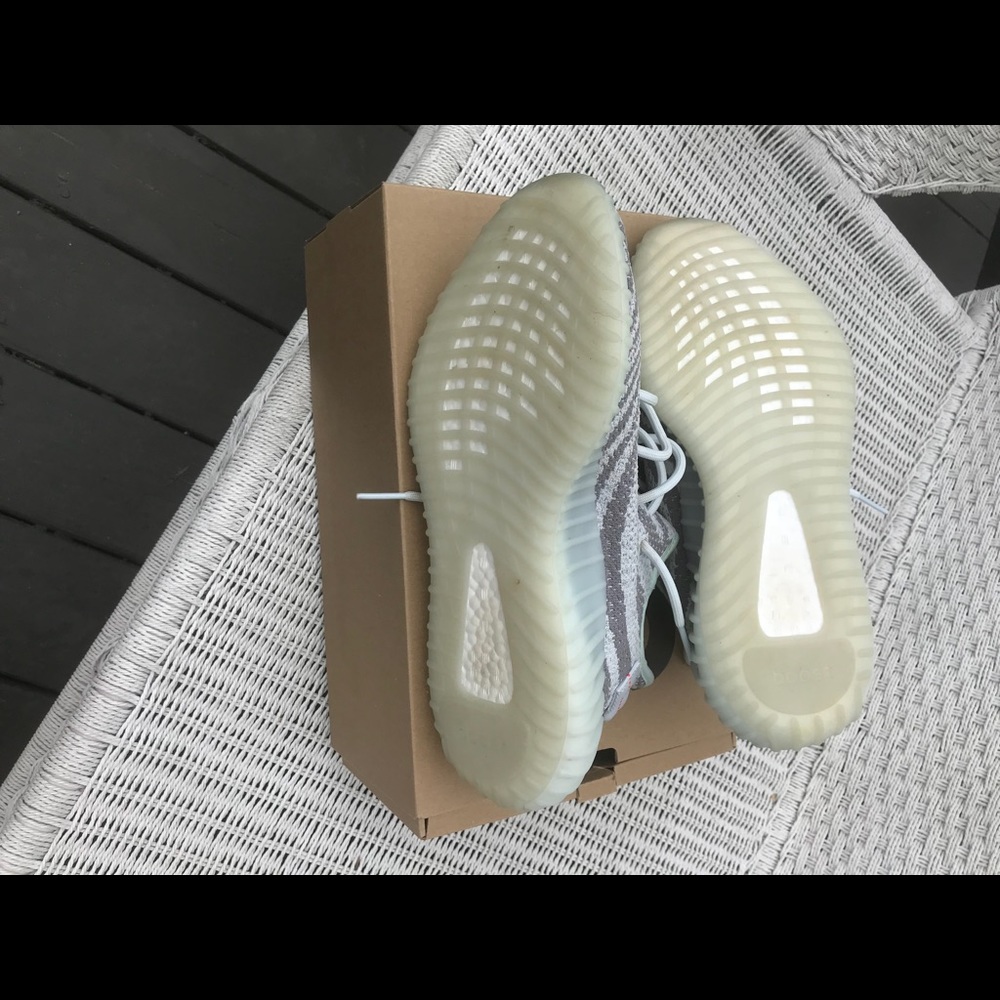 Yeezy’s - Picture 3 of 3